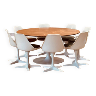 Arkana Dining table and eight chairs