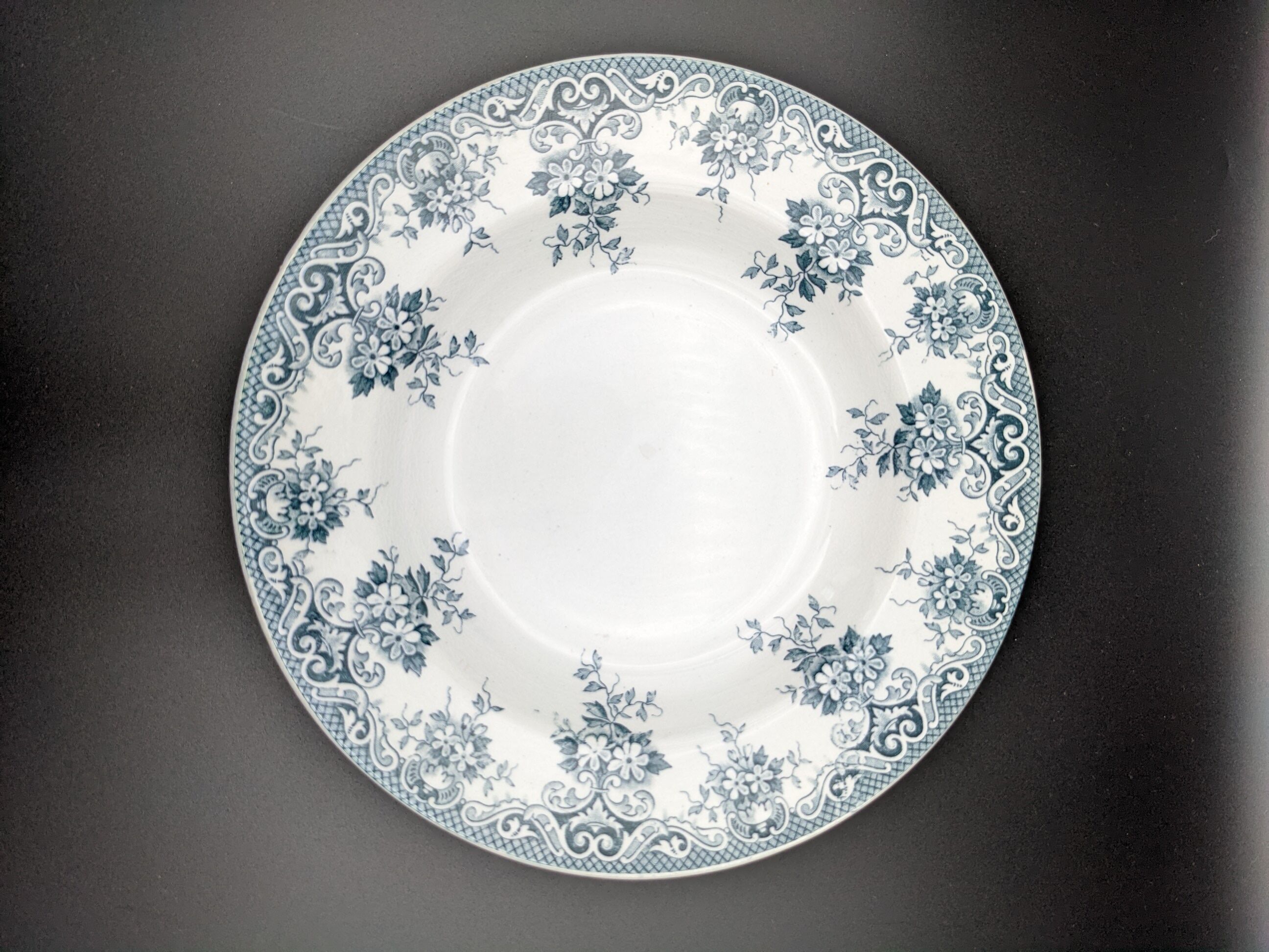 3 hollow plates iron earth Moulin des Loups Hamage Spring