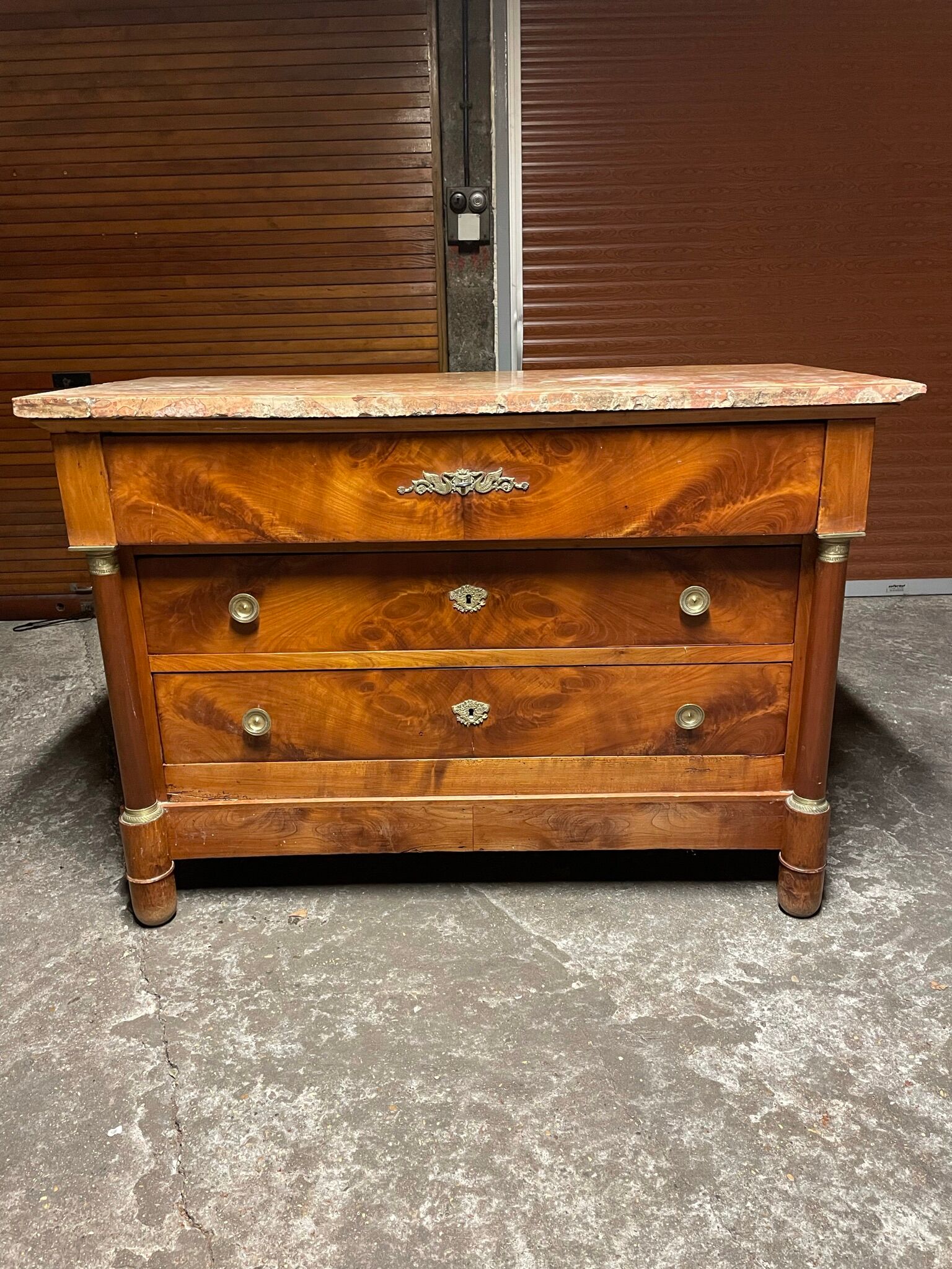 Commode empire mahogany blond