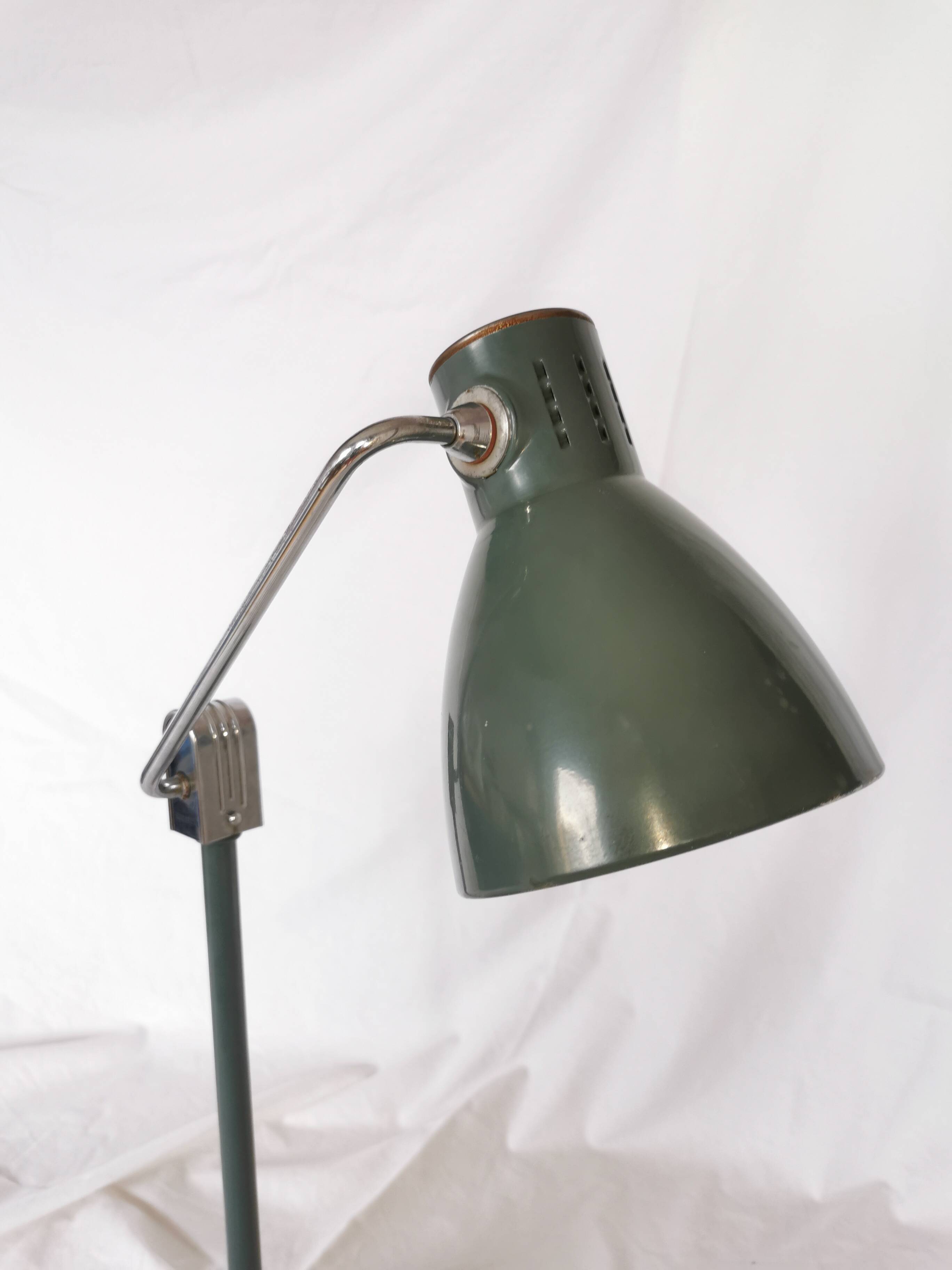 Jumo 800 articulated lamp, France, 1960