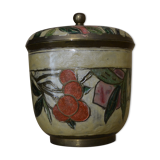 Mother-of-pearl box flower pattern