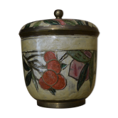 Mother-of-pearl box flower pattern