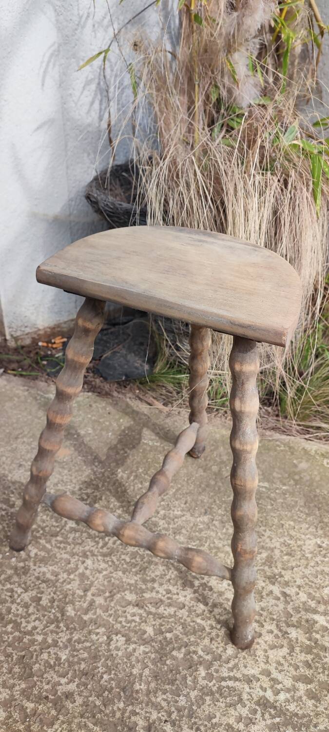 Tripod Stool