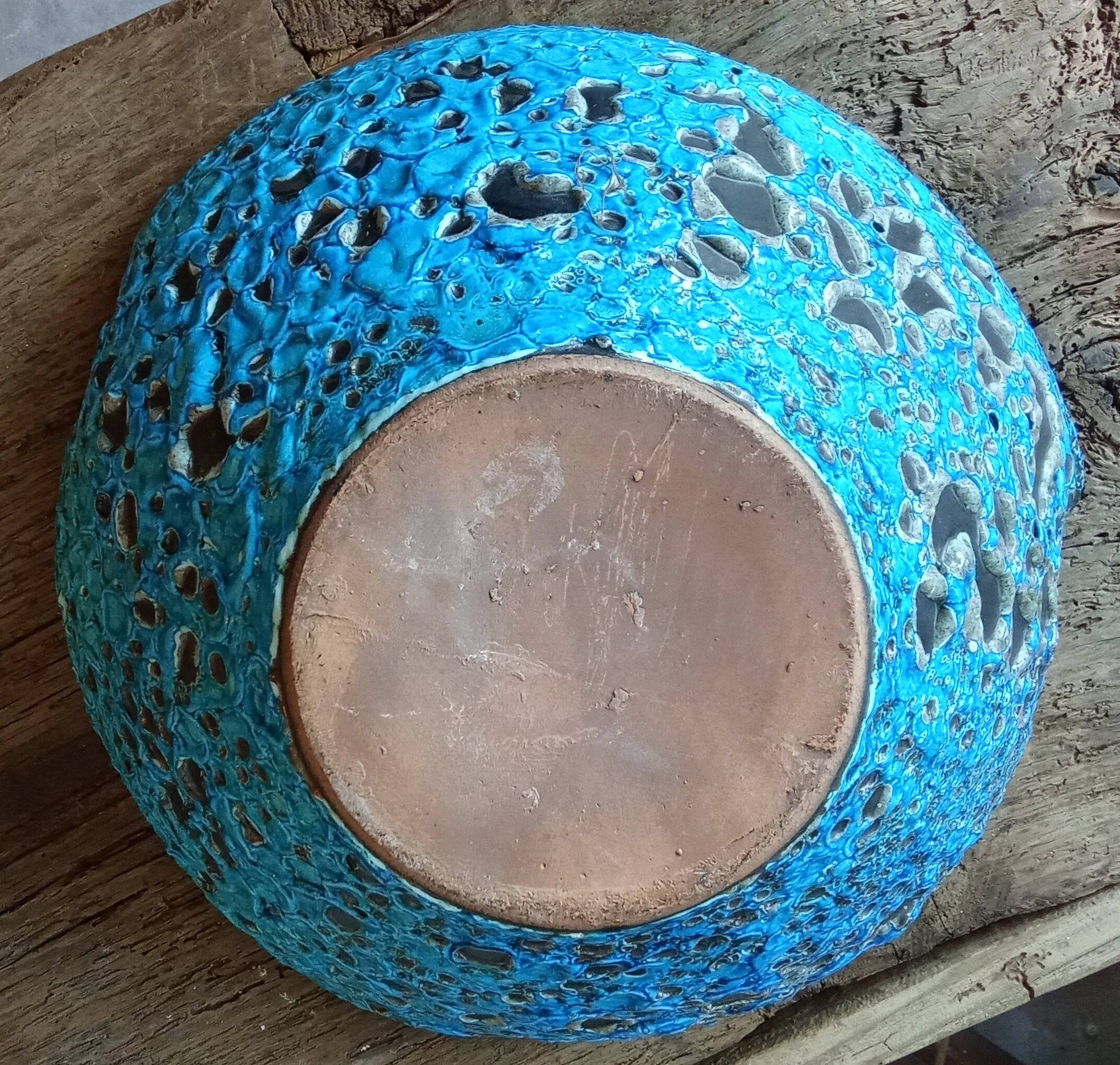 Vintage flat salad bowl Fat lava ceramic called eruptive
