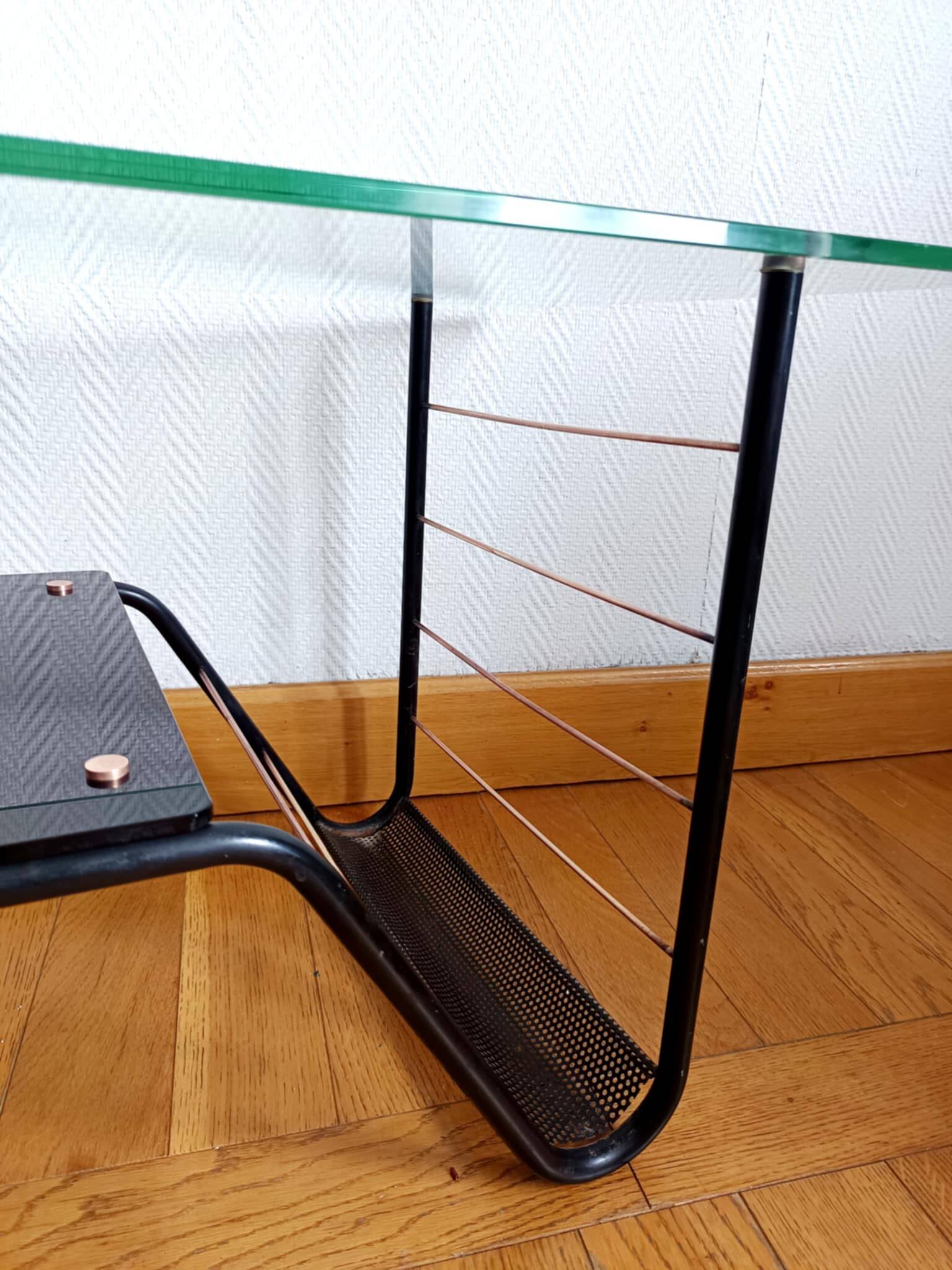 Coffee table by Pierre Guariche for Airborne 1960