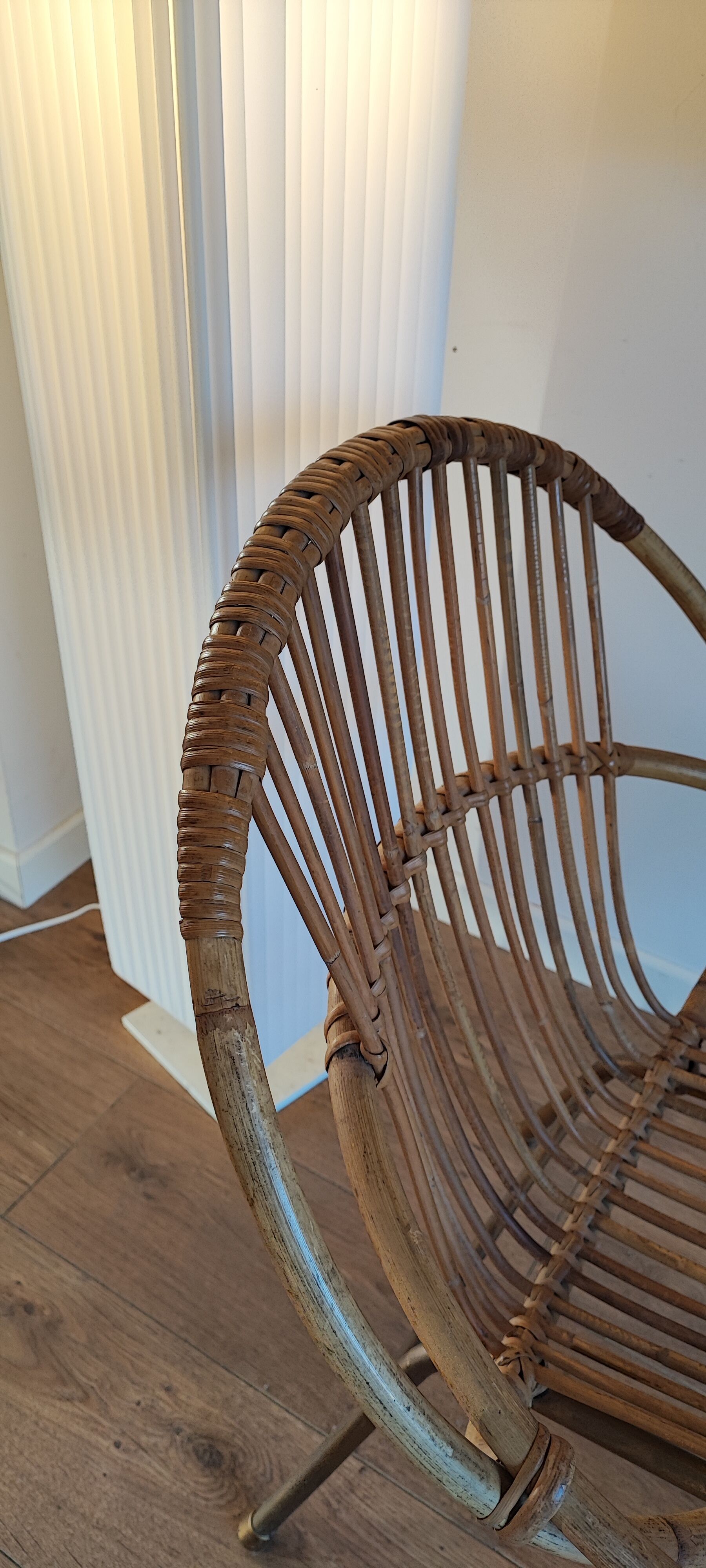 Rattan shell armchair