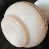 Vase balustre en opaline véritable décors émaillé XIX° siècle