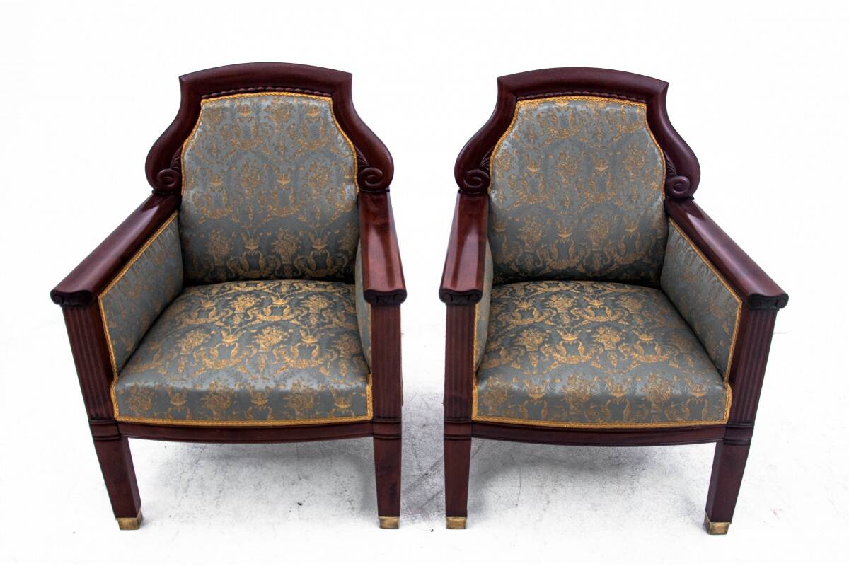 A pair of armchairs, Northern Europe, circa 1870.