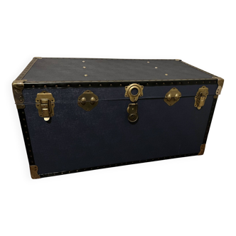 XXL trunk 1900s