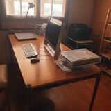 USM-Haller desk-table