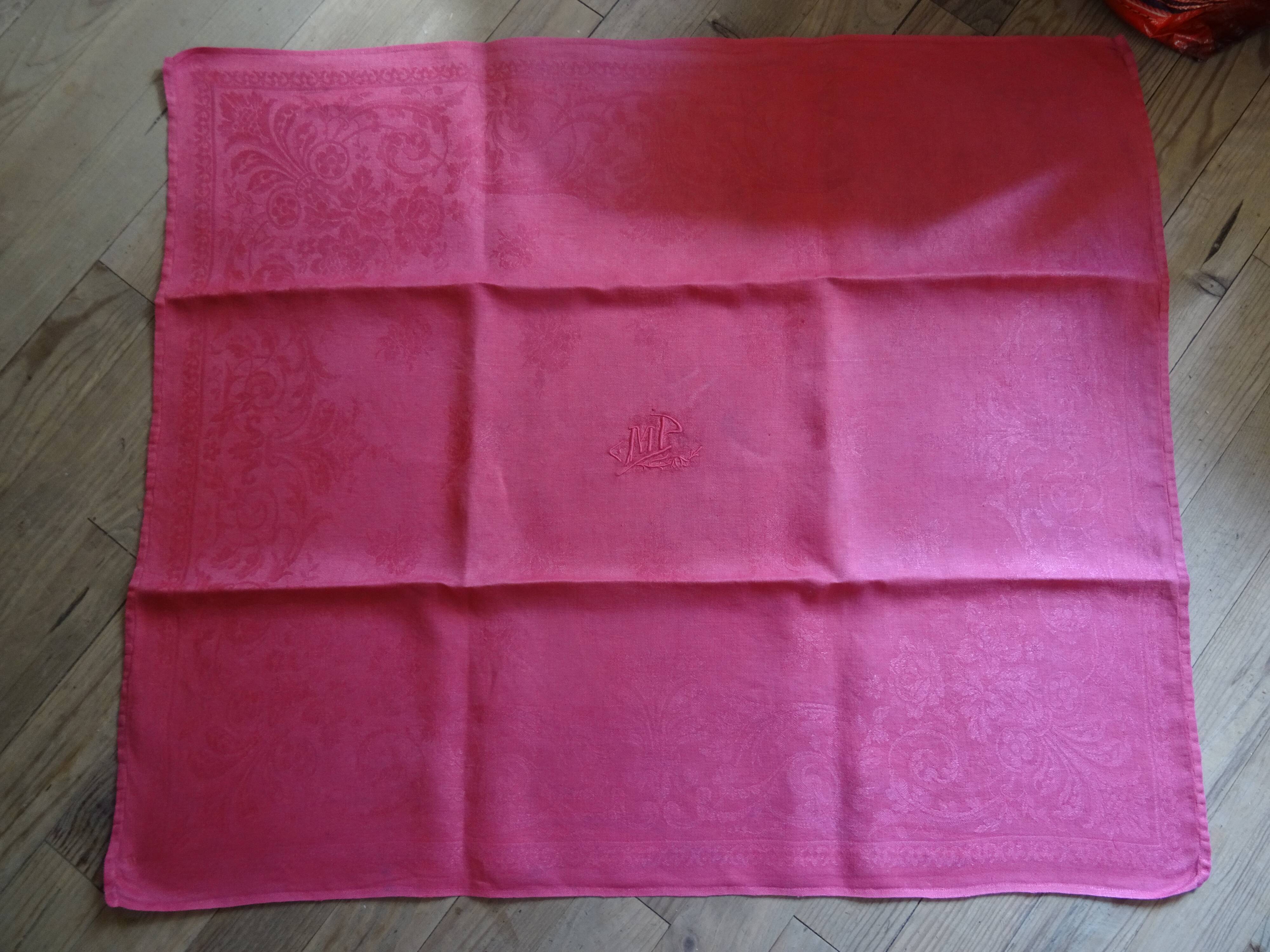 Lot of 6 monogrammed MP napkins