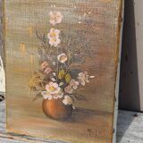 Canvas painting of a bouquet of flowers.