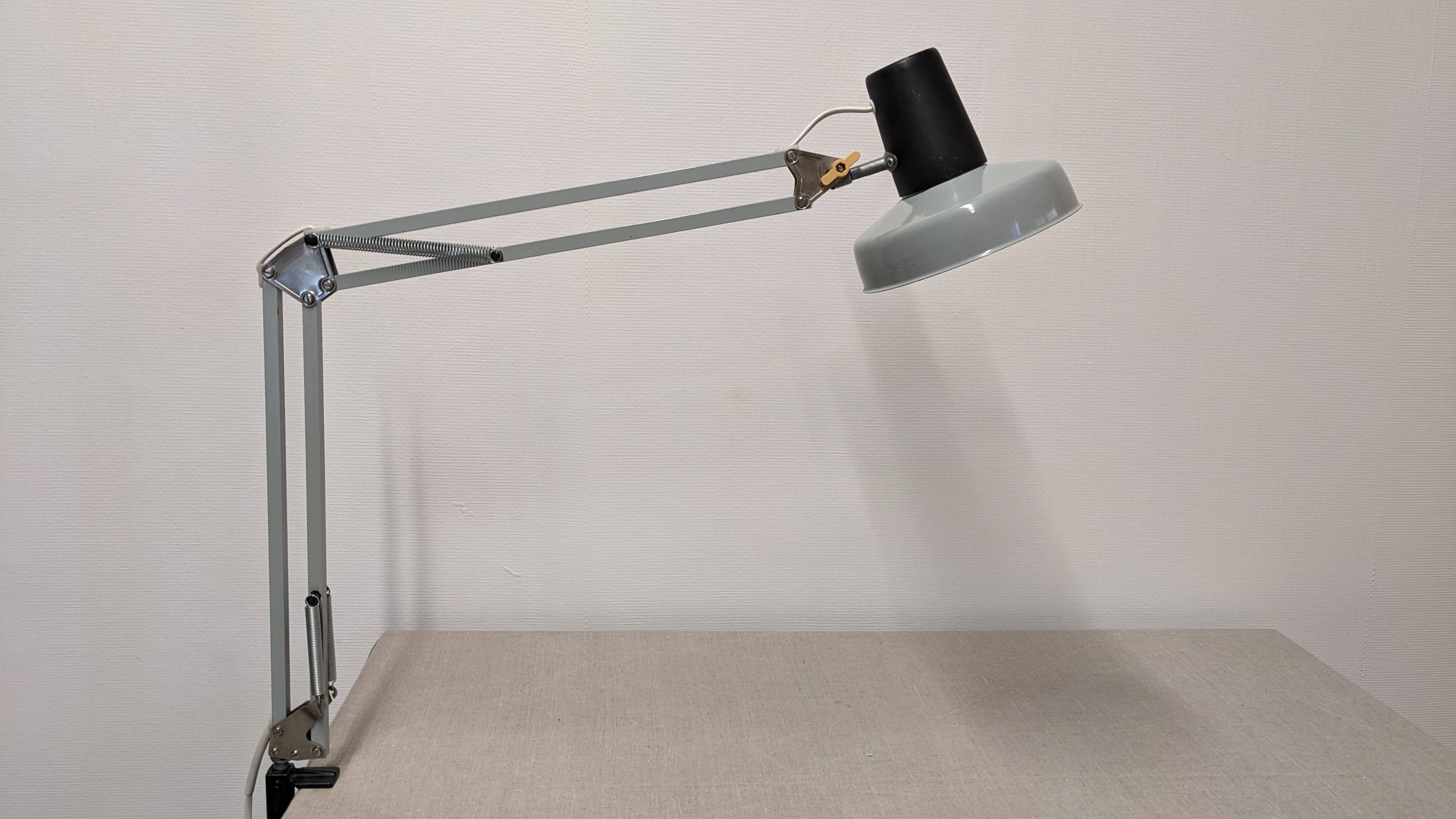 Lampe d'architecte ou de bureau articulée par Mathias, France vers 1970