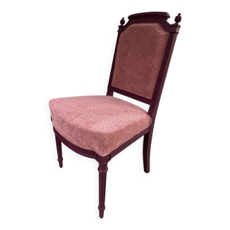 Corner pink chair
