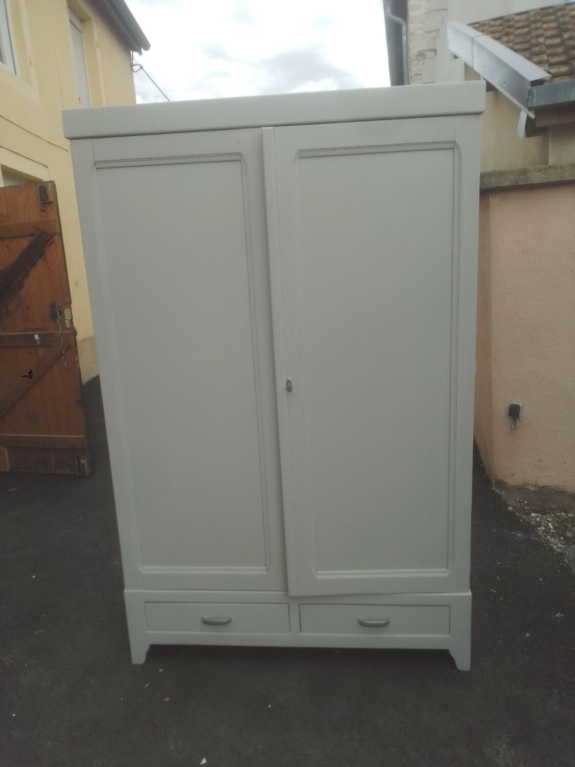 Cupboard