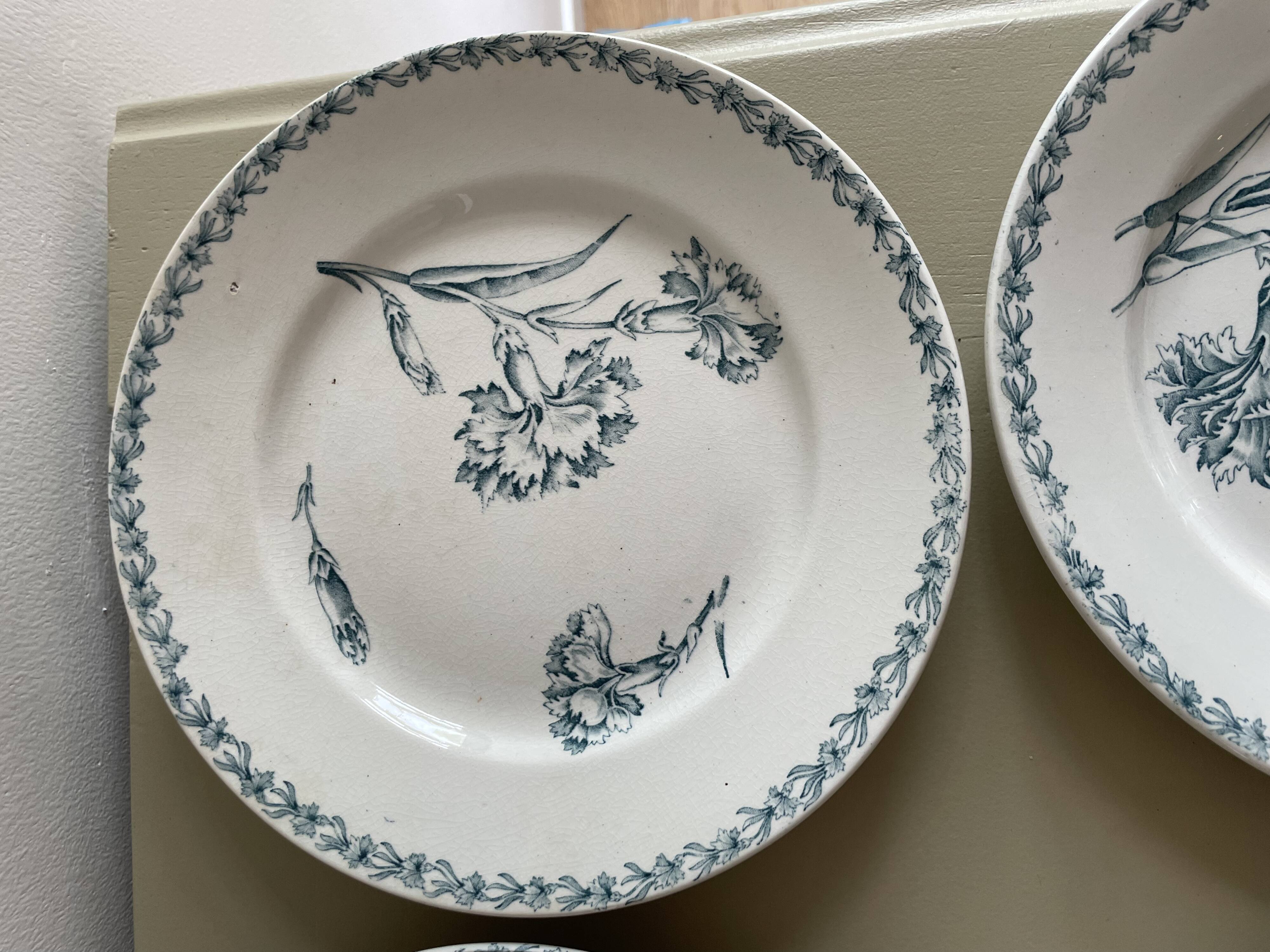 Set of 10 Lunéville ironstone soup plates, Oeillet model