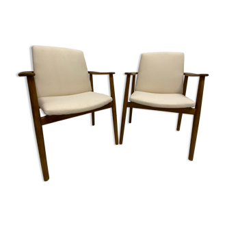 Pair of Borge Mogensen armchairs published by Soborg Mobler, model 165, Denmark 1960