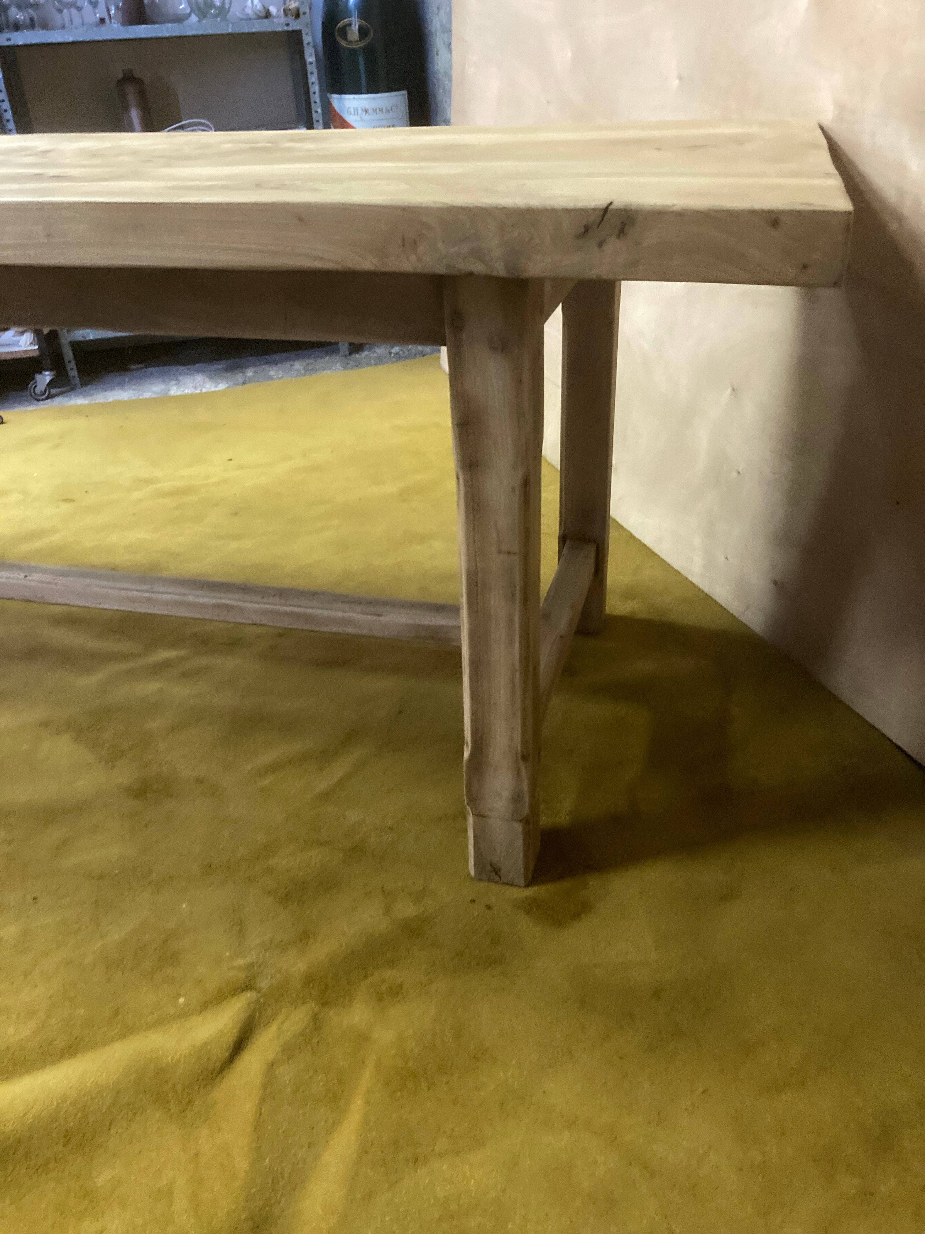 Farmhouse table bois brut