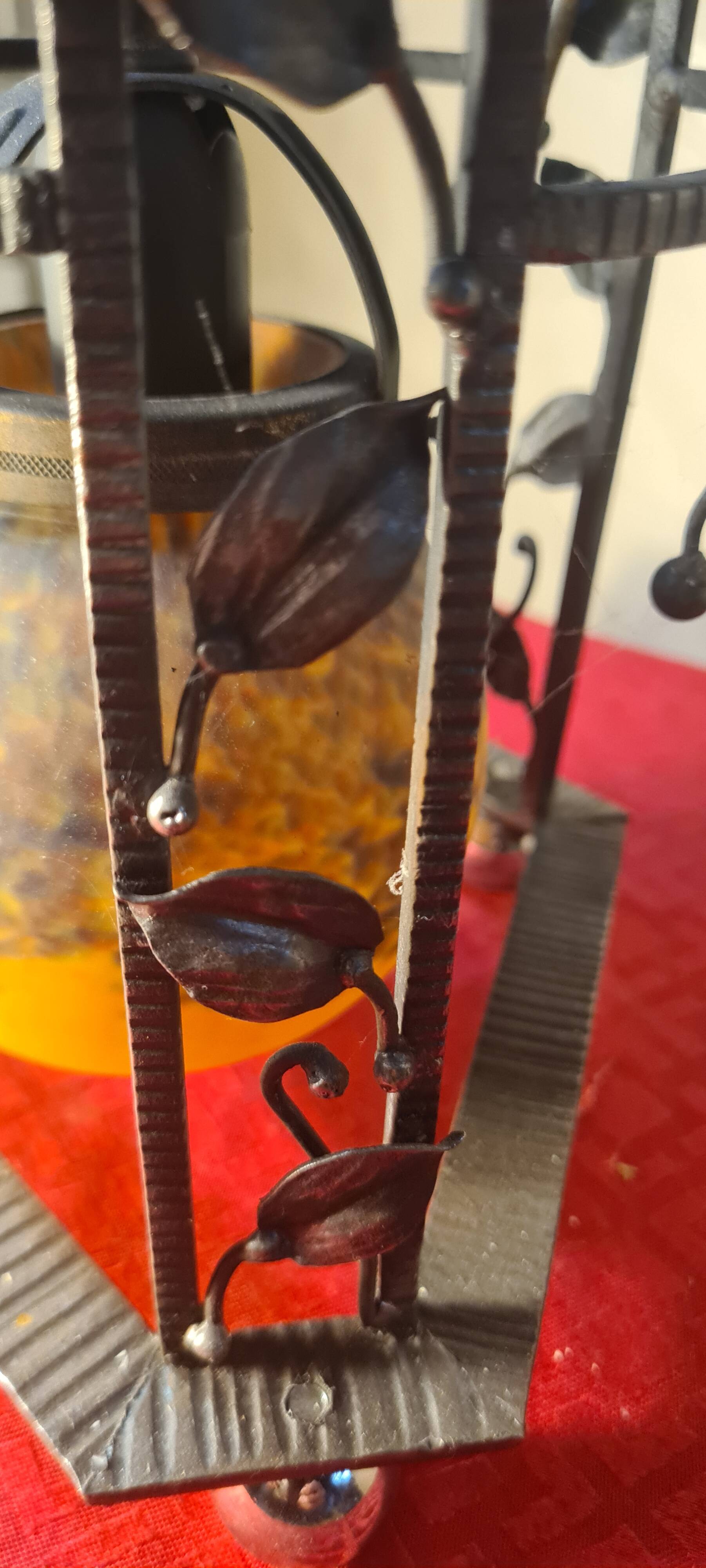 kiosk lamp wrought iron 1930 art deco molded glass paste, 38x22 elec ok,