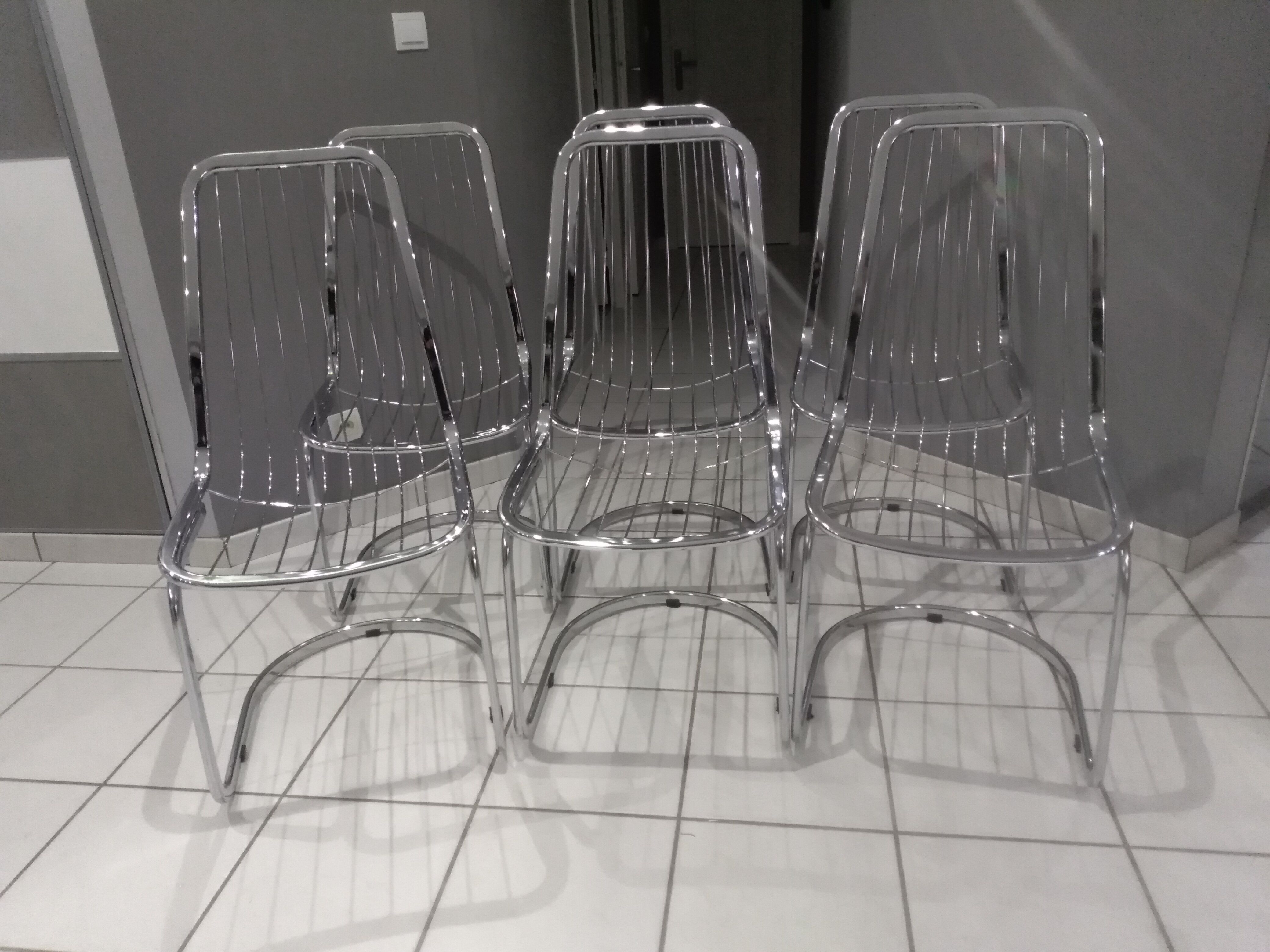 Suite of 6 vintage chrome metal chairs 1970