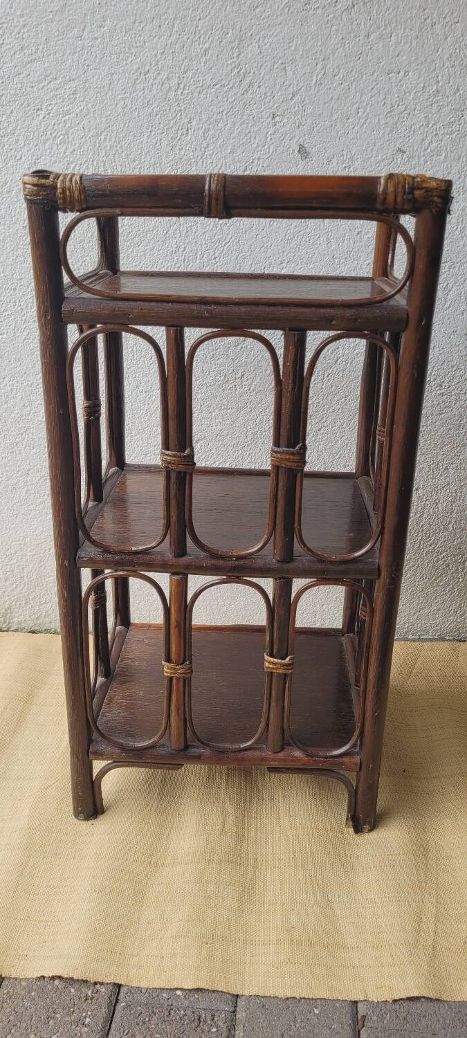 70's rattan shelf