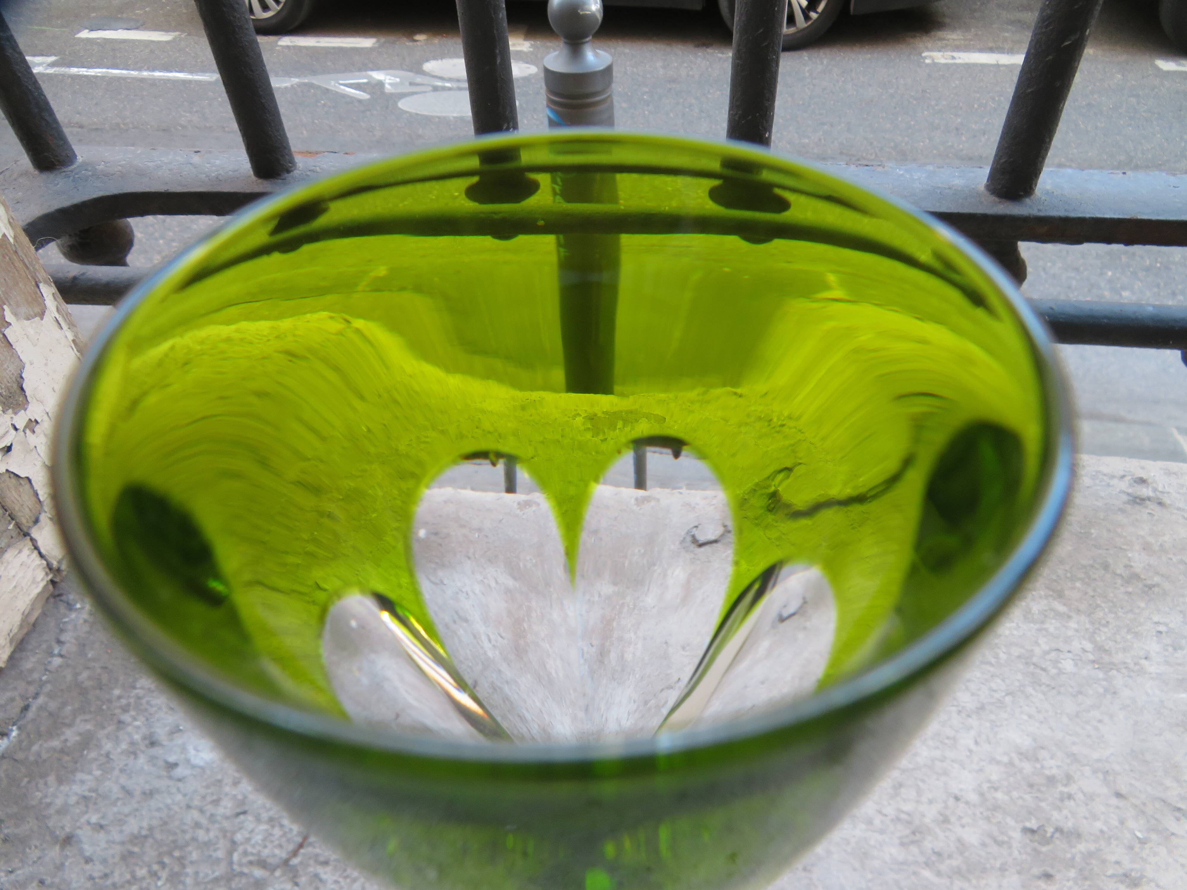 12cl Baccarat crystal wine glass, Genova model, Chartreuse lined, 19.1cm