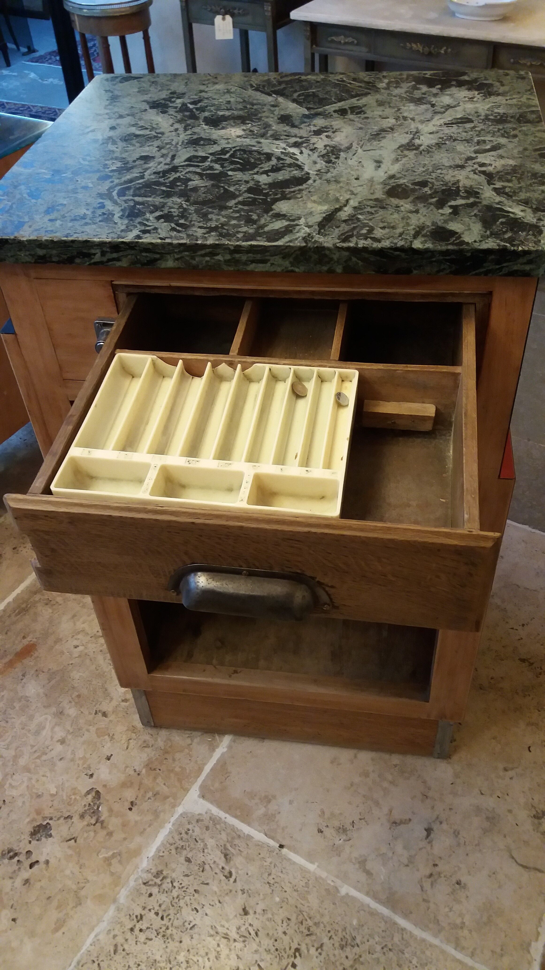 50s cash register/counter