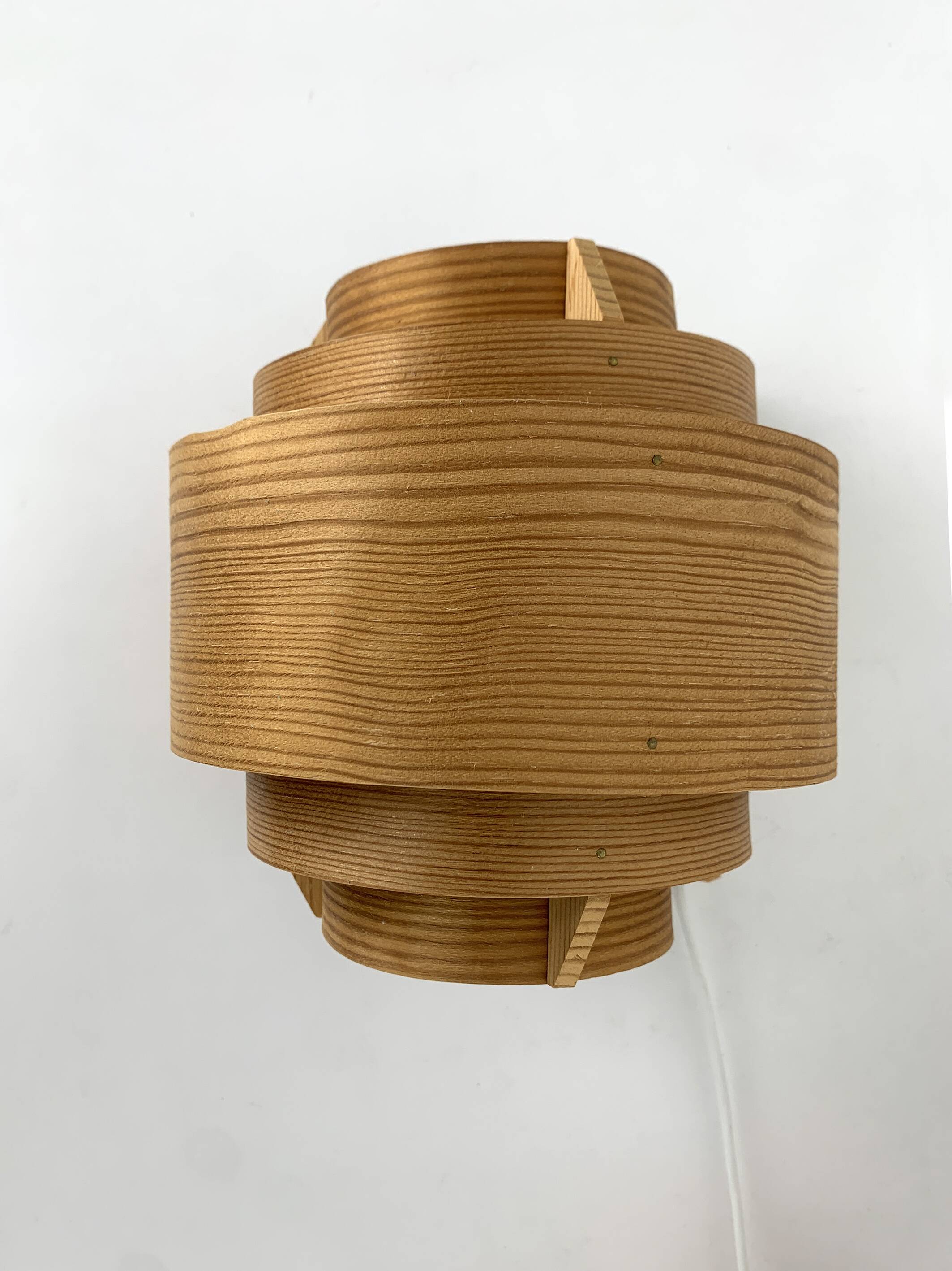 Pair of V-327 pine wall lights Hans-Agne Jakobsson for AB Markaryd, 1960