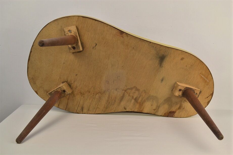 Coffee table tripod bean in formica, vintage 1960