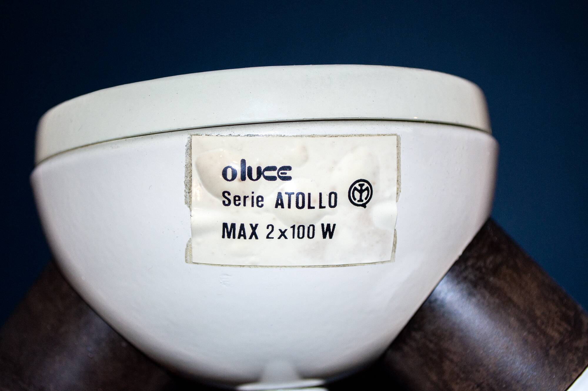 Lampada da tavolo Atollo di Vico Magistretti per Oluce Italia 1977