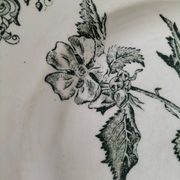 4 assiettes terre de fer A. Lebacqz & M. Bouchart modèle Richelieu
