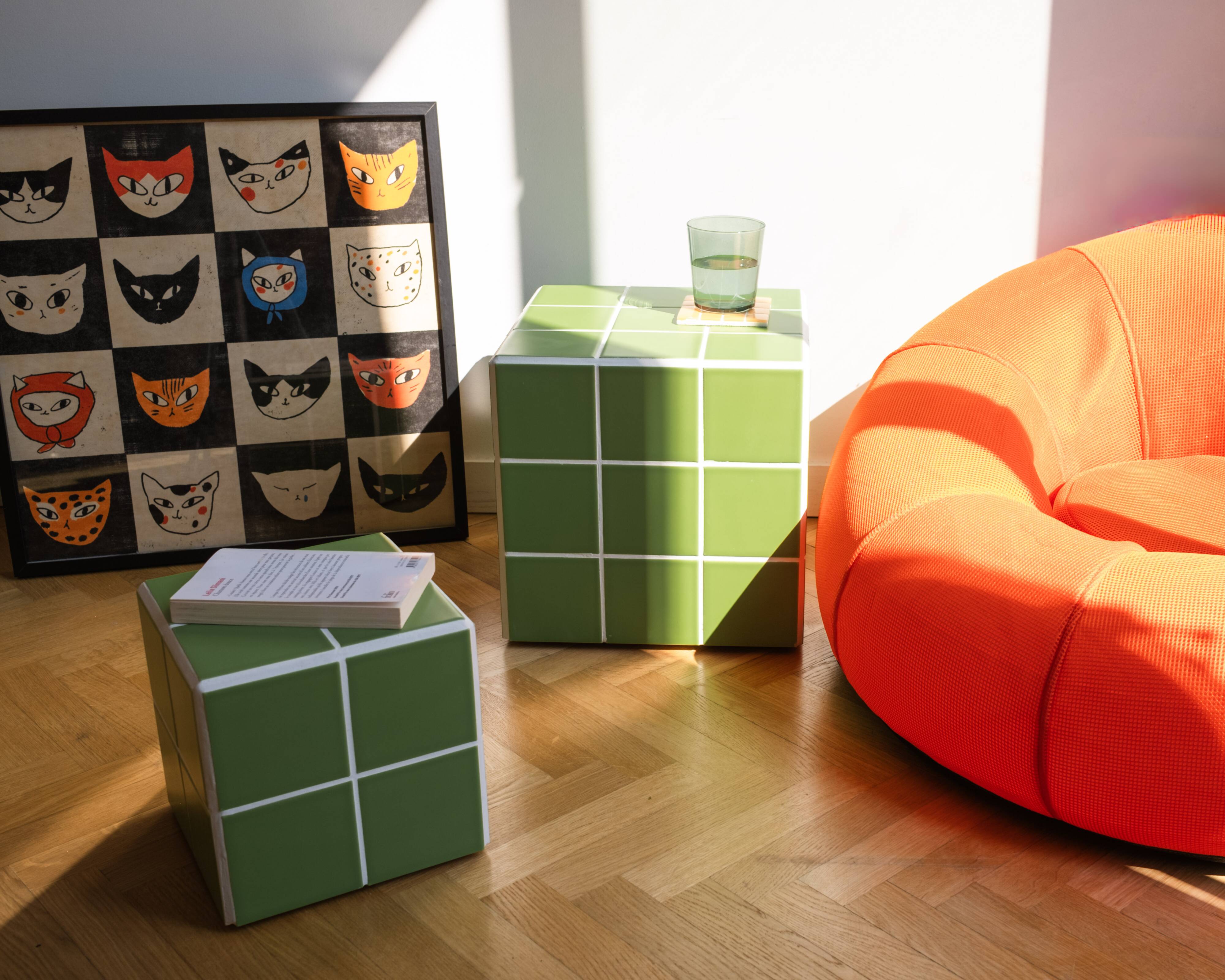 Forest green ceramic bedside table