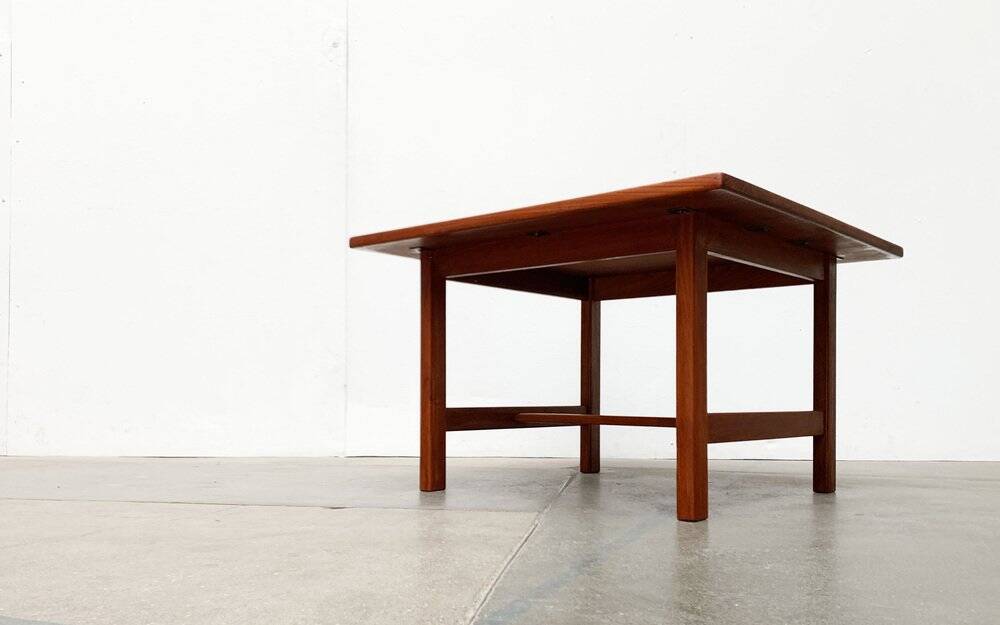 Mid-century Danish side table in teak by Kurt Østervig for Kp Møbler, 1960s