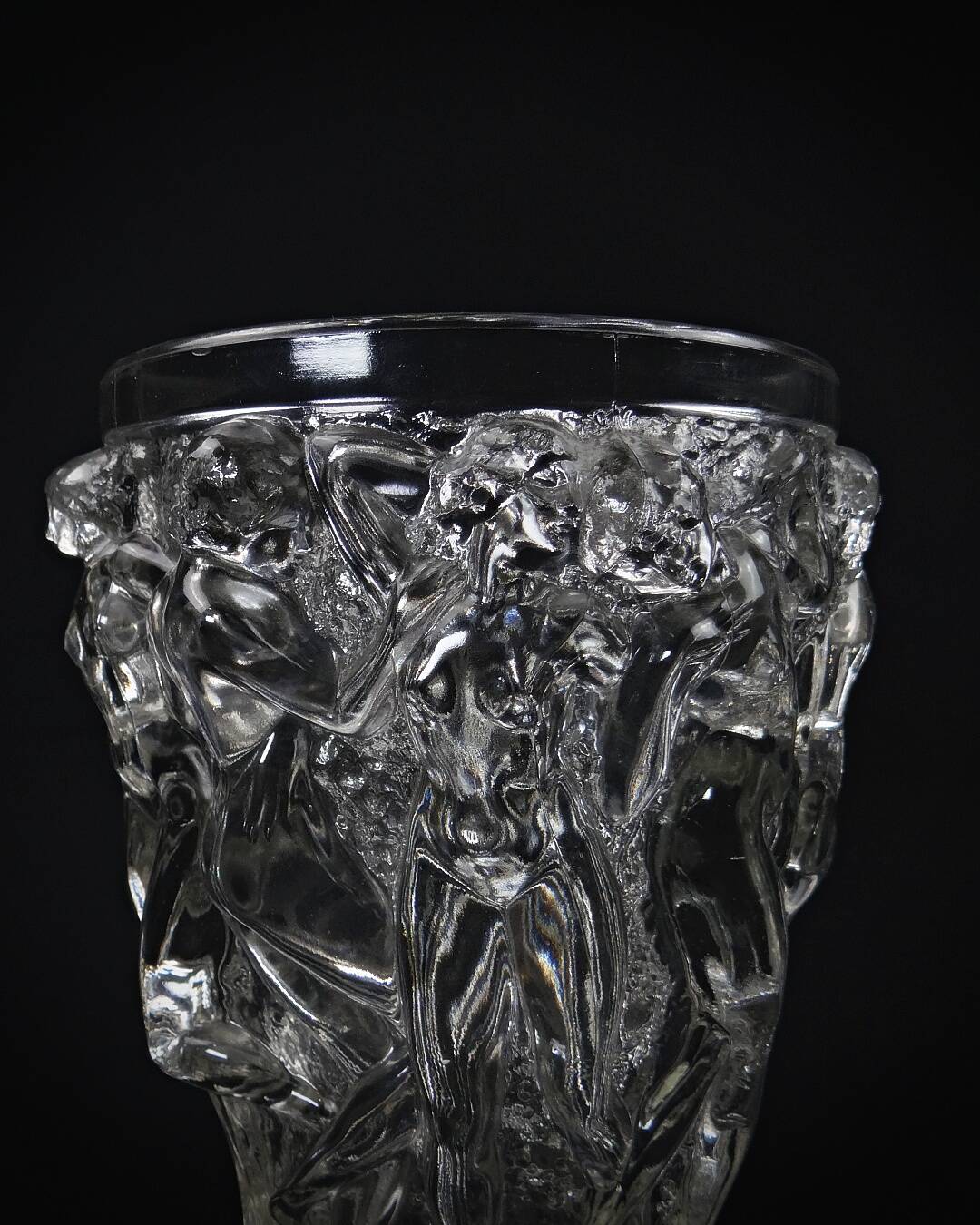 Unsigned Lalique Bacchantes vase in clear crystal, mid-20th century