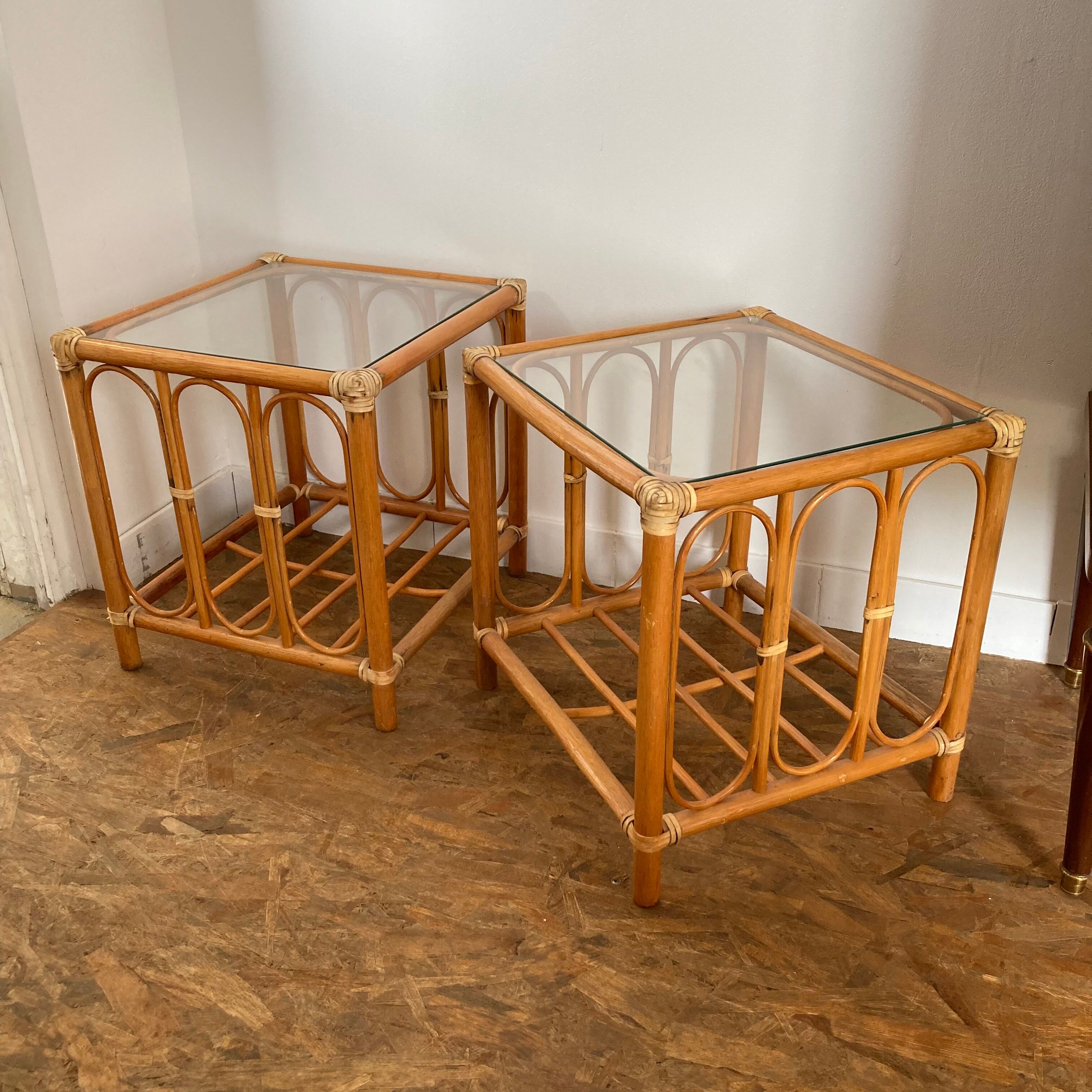 Set of 2 rattan coffee tables