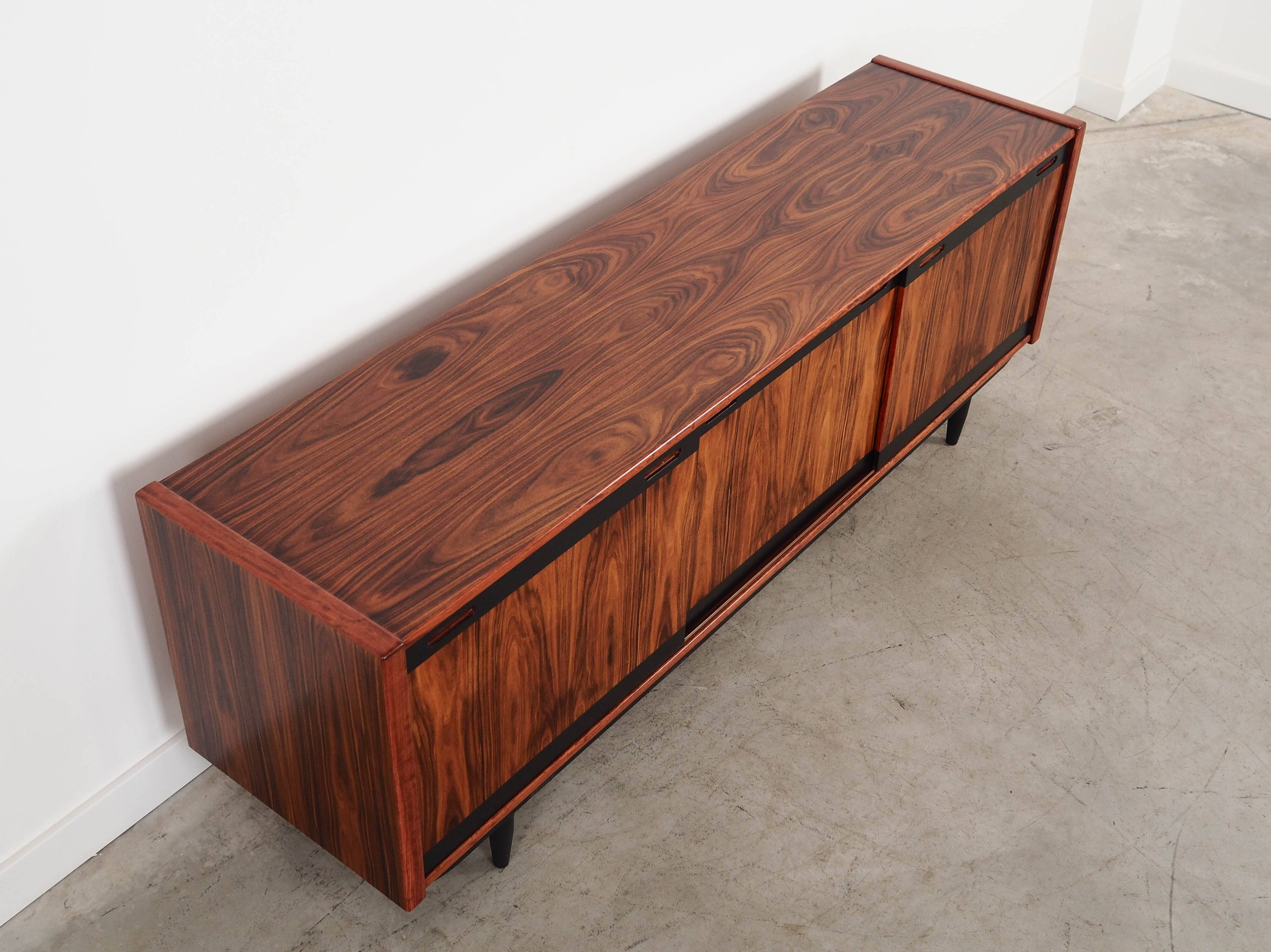 Buffet en palissandre, design danois, années 1970, fabriqué par Skovby Møbelfabrik.