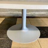 Tulip foot coffee table