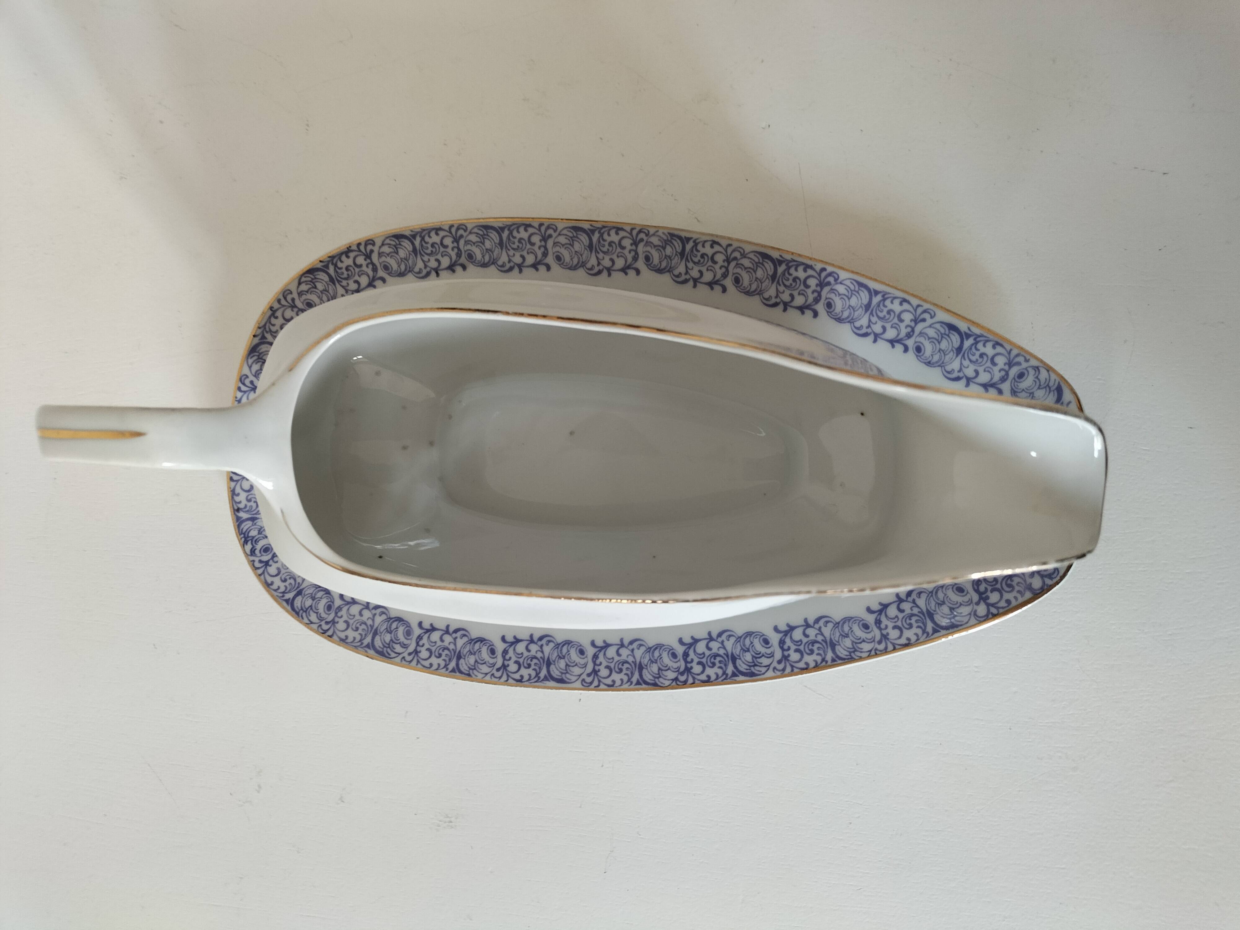 Bavaria H.J.Co porcelain sauce boat purple 1920–30