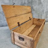 Coffre ancien table basse XIXe siècle 57x152 cm