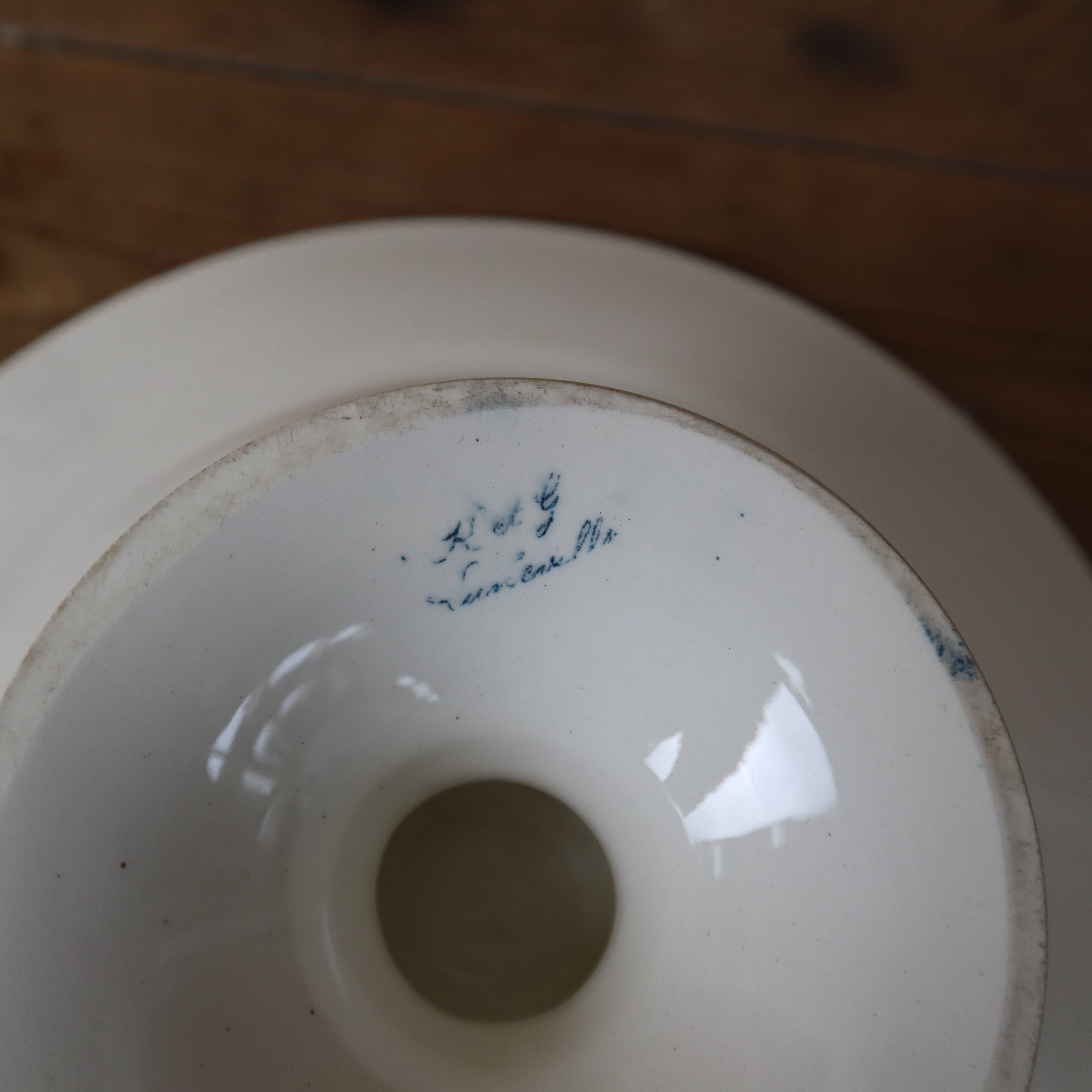 Plat compotier faïence décor bleu "Tours" Terre de Fer KetG Lunéville