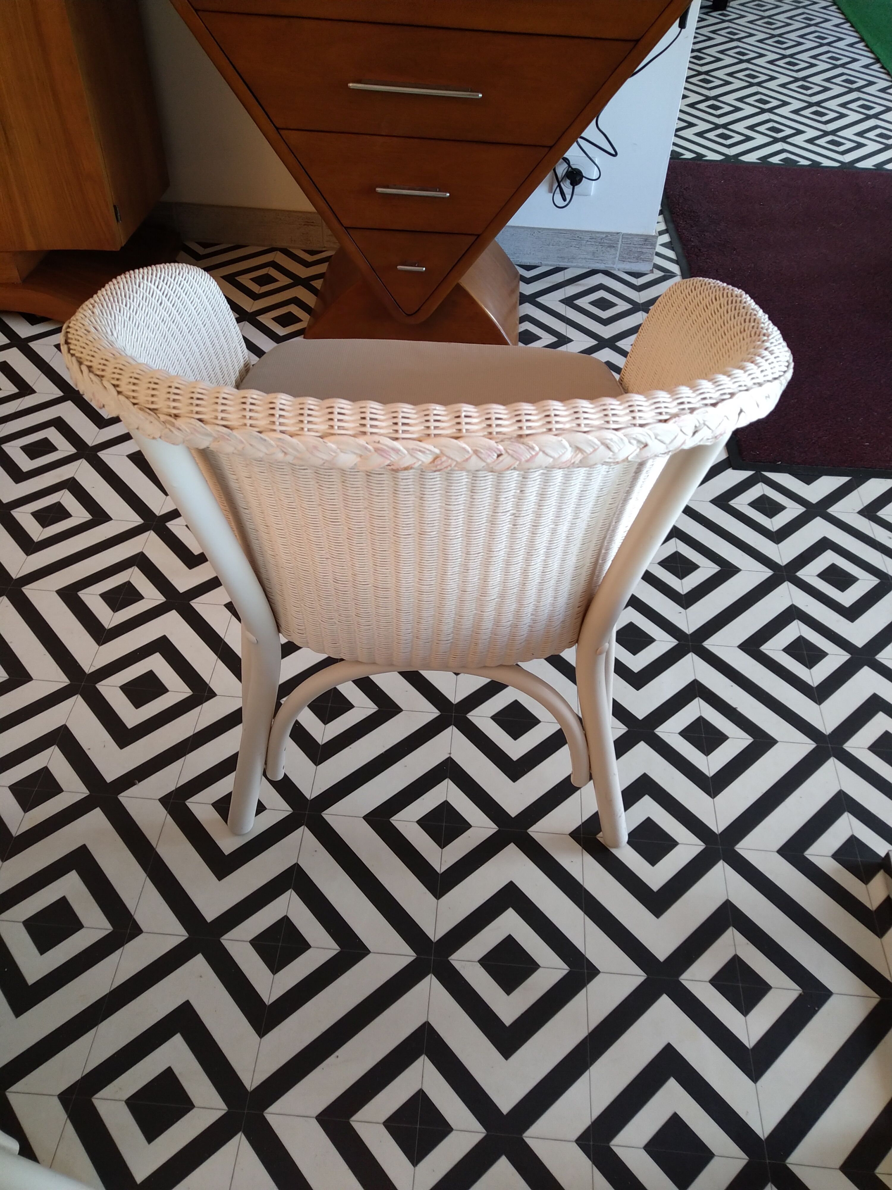 Set de 8 fauteuils Lloyd Loom