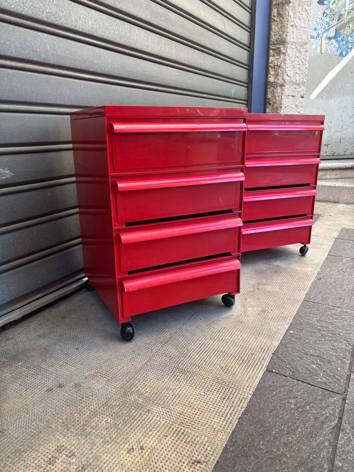 Paire de caissons Kartell 4 tiroirs Design Simon Fussell Années 1970/8