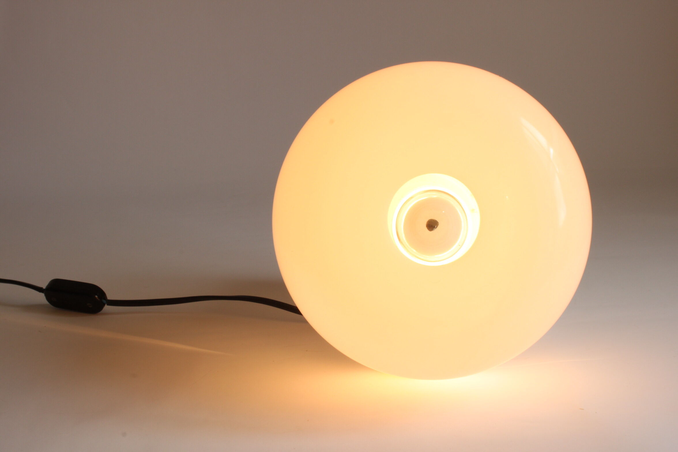Mushroom table lamp by Studio 6/G for Harvey Guzzini, Italy, 1970