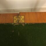 Wallet game table