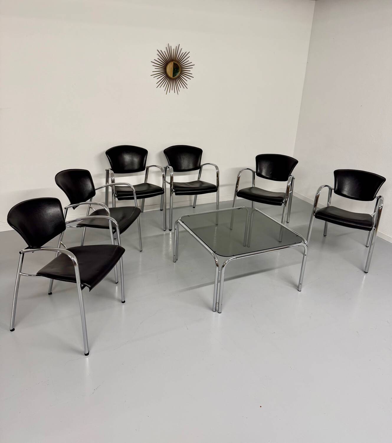 6 black leather and chrome metal chairs Brayton International vintage sa