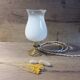 Lampe d'appoint art déco pied bronze opaline blanche