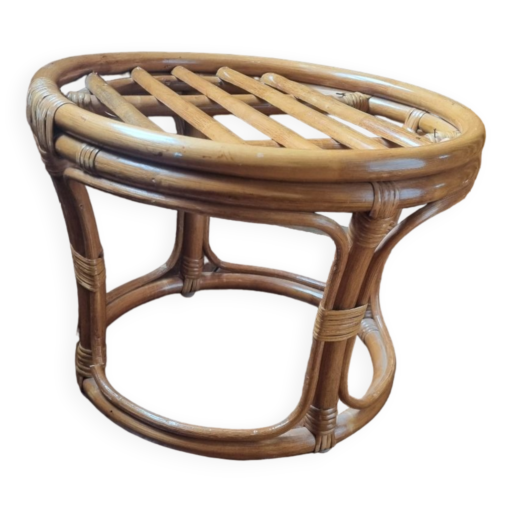 Rattan pouf
