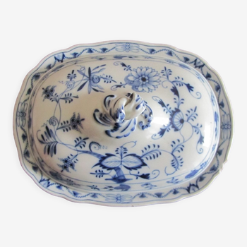 Serving dish with Meissen porcelain lid