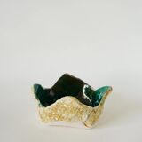 Ashtray in Fat Lava, flower neckline, yellow and green, 1970 - 15 x 7 cm