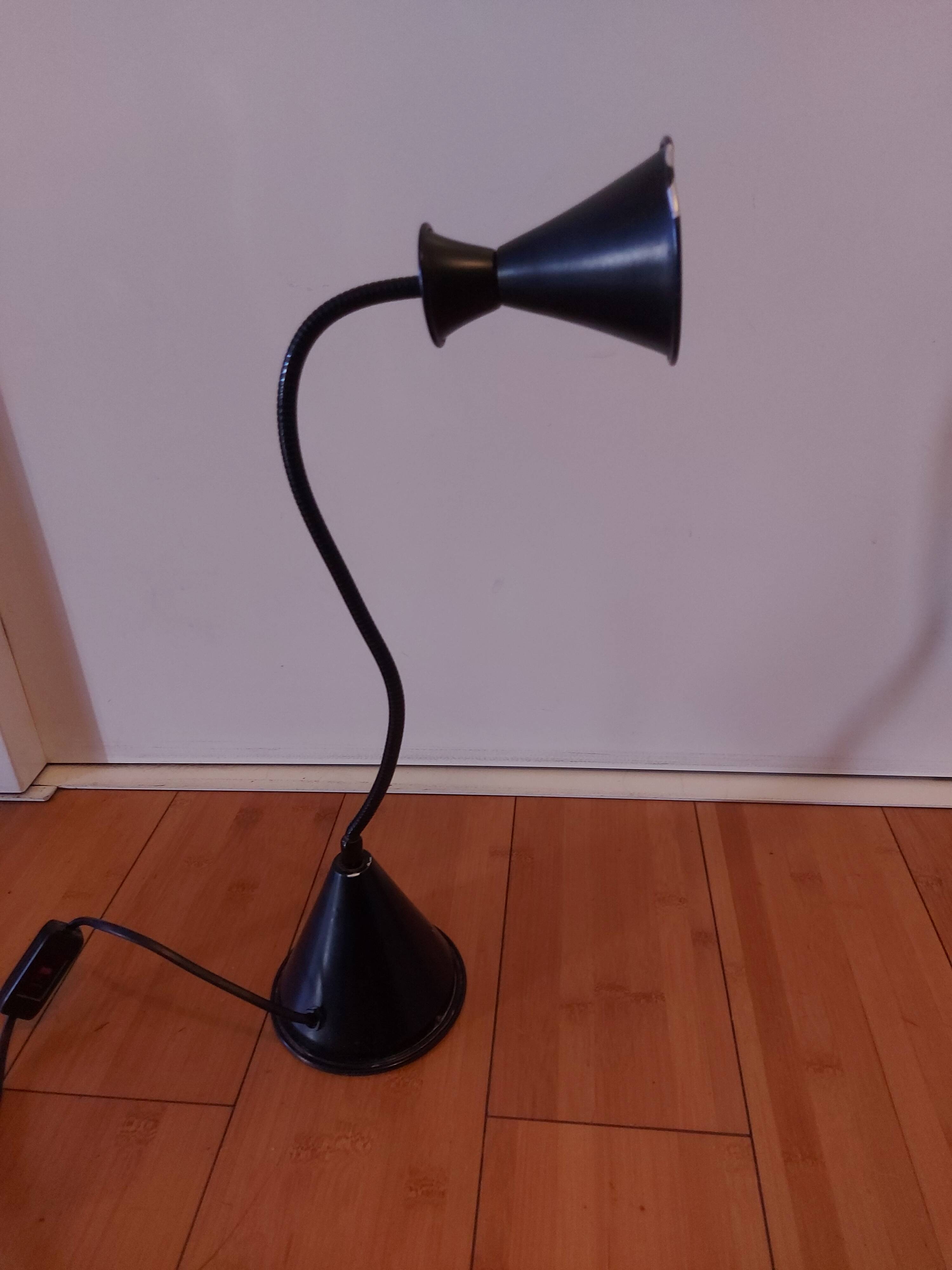 Vintage 80'S lamp with diabolo lampshade, made in Italy